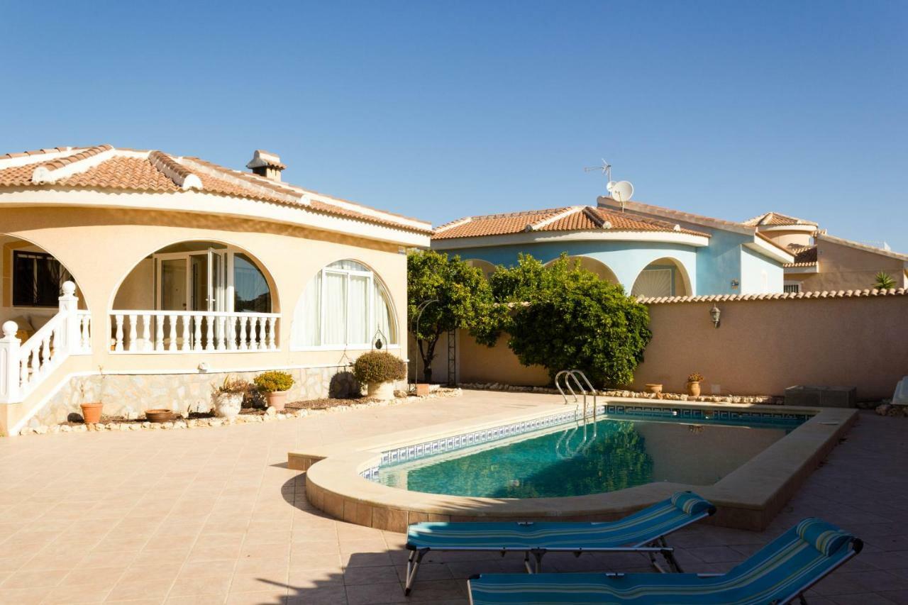 הוילה רוחאלס House In Quesada With Swiming Pool מראה חיצוני תמונה