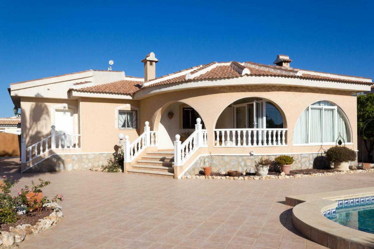 הוילה רוחאלס House In Quesada With Swiming Pool מראה חיצוני תמונה