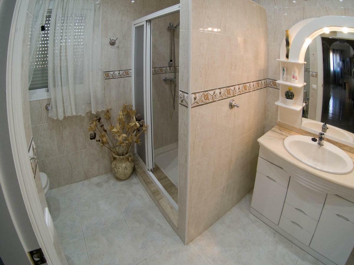 הוילה רוחאלס House In Quesada With Swiming Pool מראה חיצוני תמונה
